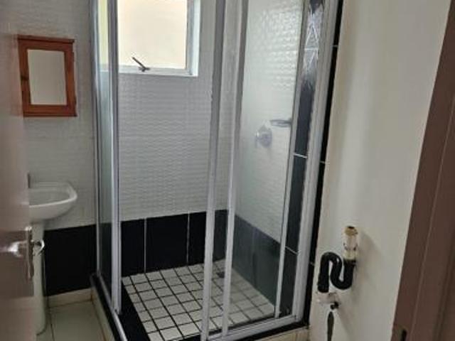 2 Bedroom Apartment in Oaklands