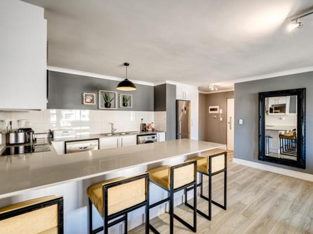 2 Bedroom Apartment in Observatory