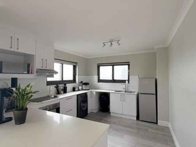 2 Bedroom Apartment in Observatory
