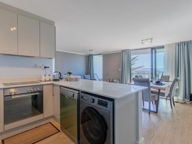 2 Bedroom Apartment in Observatory