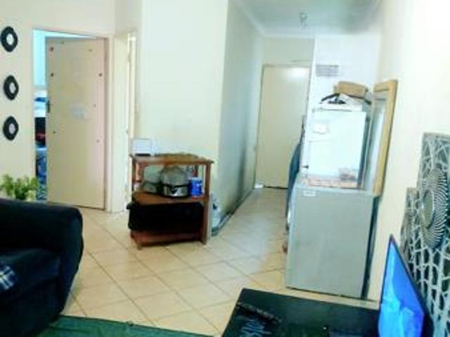 2 Bedroom Apartment in Olievenhoutbosch