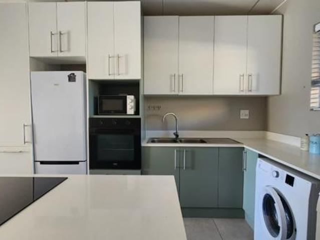 2 Bedroom Apartment in Oliphantskop