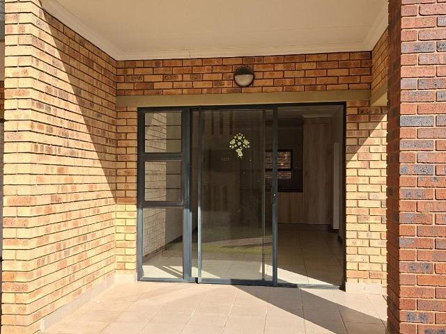 2 Bedroom Apartment in Olympus AH