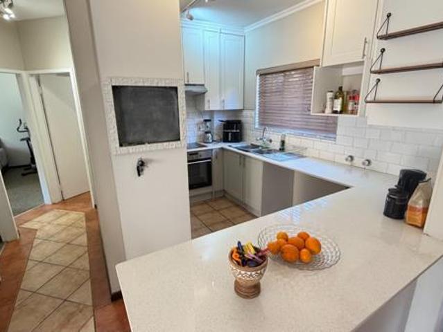 2 Bedroom Apartment in Olympus AH