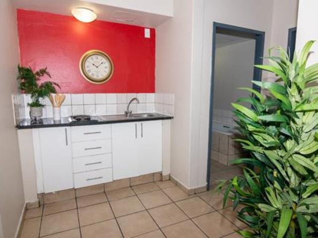 2 Bedroom Apartment in Ophirton