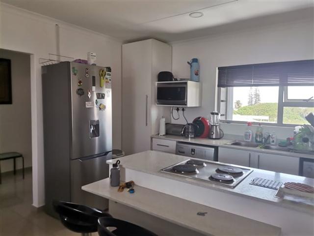2 Bedroom Apartment in Athlone Park