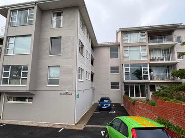 2 bedroom apartment in a quiet part.