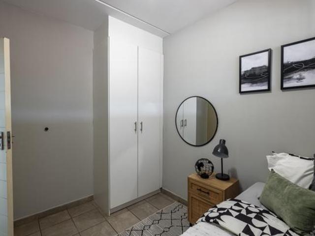 2 Bedroom Apartment in Aeroton