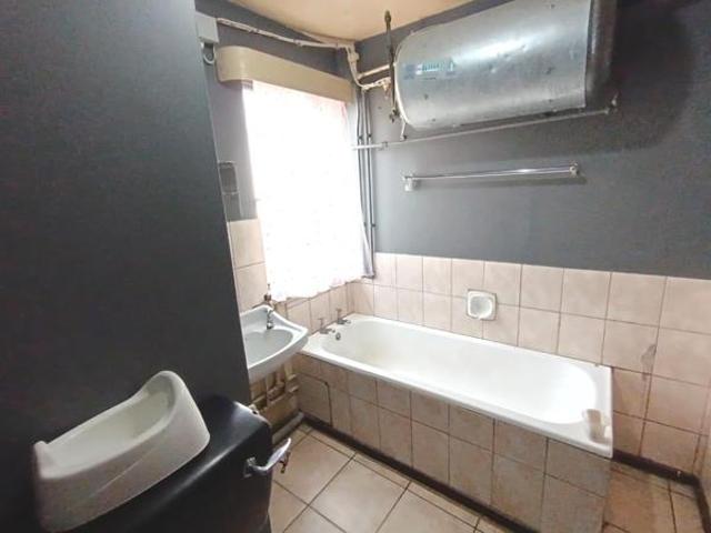 2 Bedroom Apartment in Algoa Park