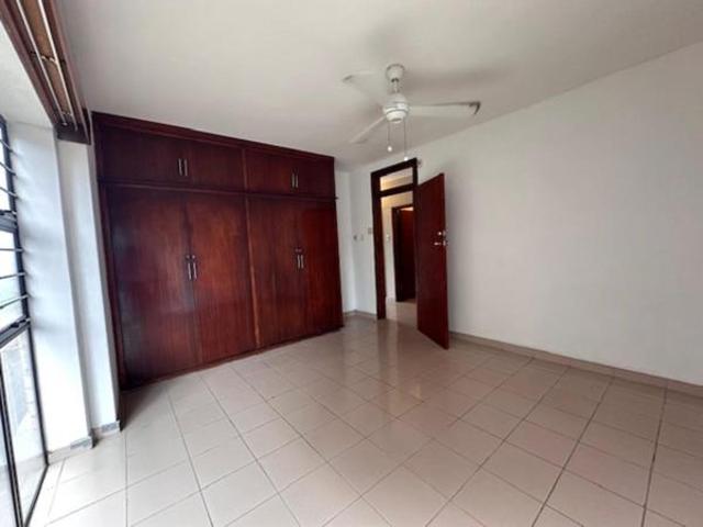 2 Bedroom Apartment in Amanzimtoti