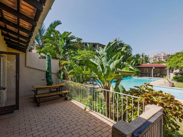 2 Bedroom Apartment in Amanzimtoti