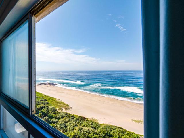 2 Bedroom Apartment in Amanzimtoti