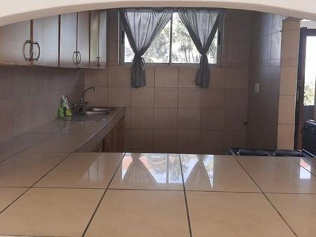 2 Bedroom Apartment in Amanzimtoti