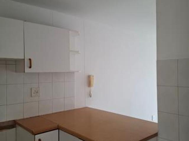 2 Bedroom Apartment in Amanzimtoti