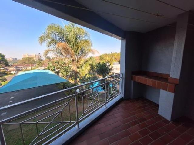 2 Bedroom Apartment in Amanzimtoti