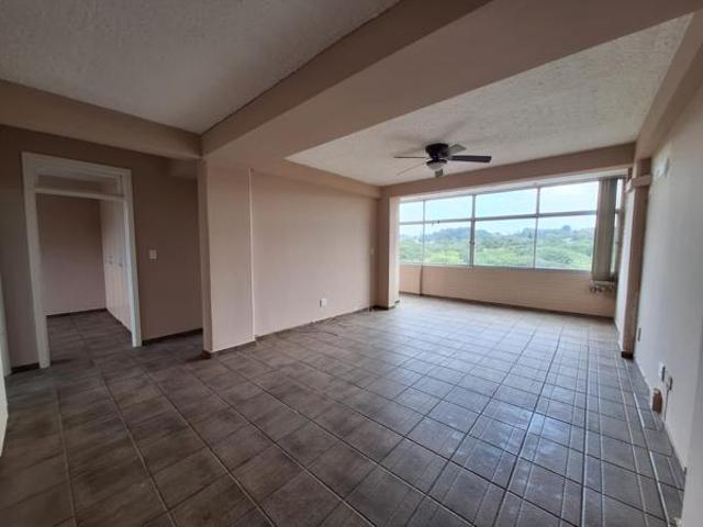 2 Bedroom Apartment in Amanzimtoti