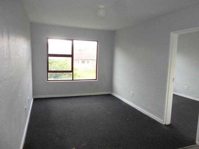 2 Bedroom Apartment in Amalinda