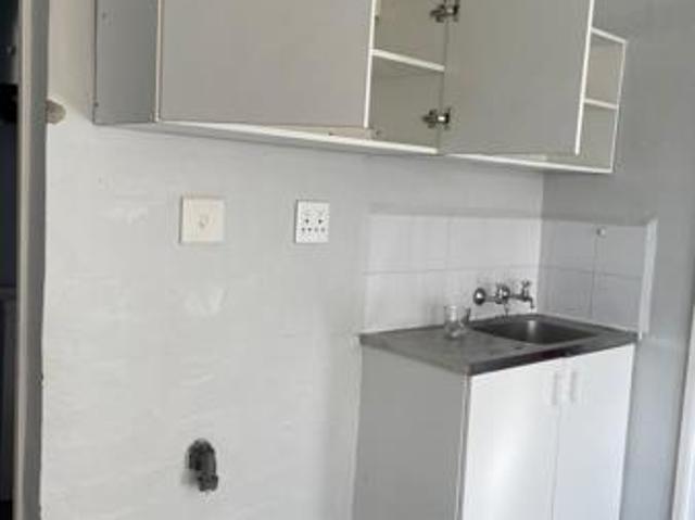 2 Bedroom Apartment in Amalinda