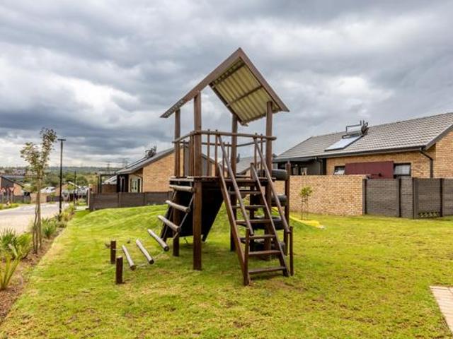 2 Bedroom Apartment in Amberfield