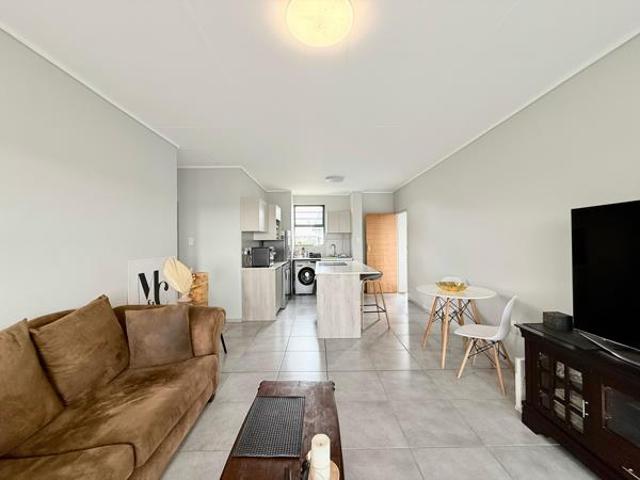 2 Bedroom Apartment in Amberfield