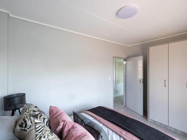 2 Bedroom Apartment in Amberfield