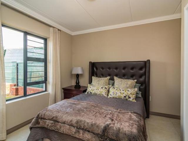 2 Bedroom Apartment in Amberfield
