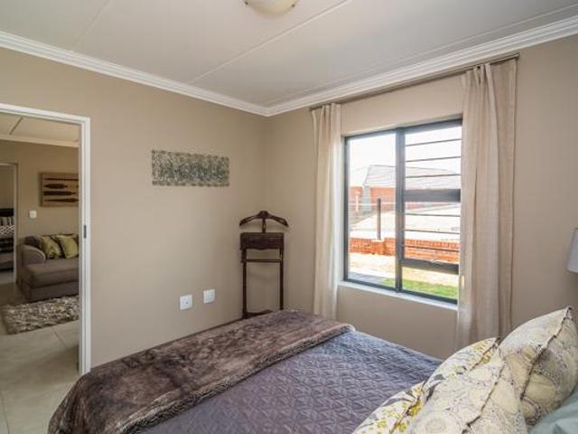 2 Bedroom Apartment in Amberfield