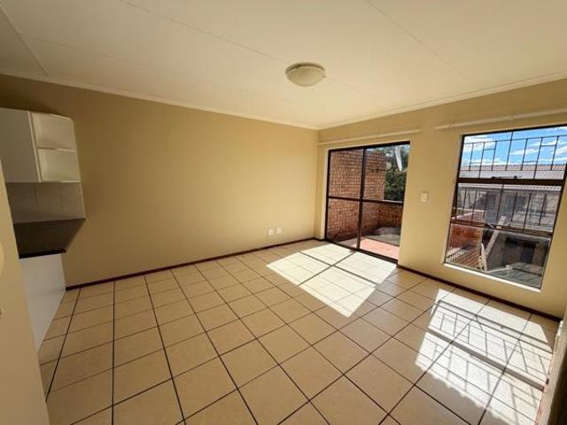 2 Bedroom Apartment in Amorosa