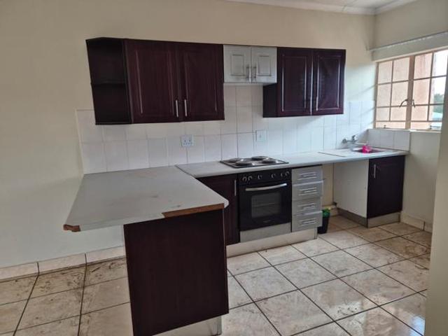 2 Bedroom Apartment in Annadale
