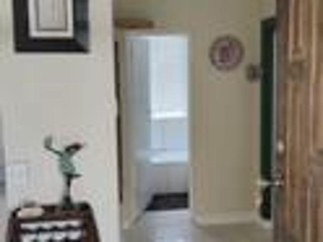 2 Bedroom Apartment in Arcadia