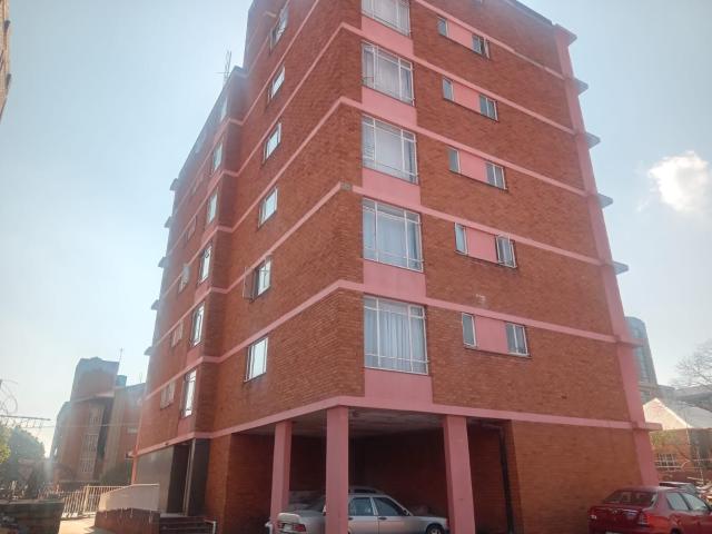 2 Bedroom Apartment in Arcadia