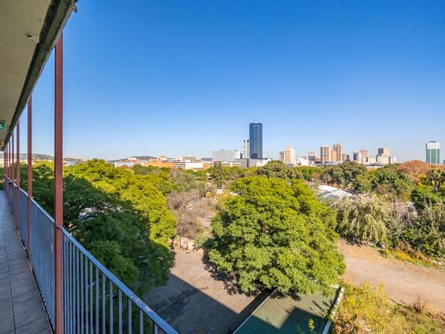 2 Bedroom Apartment in Arcadia