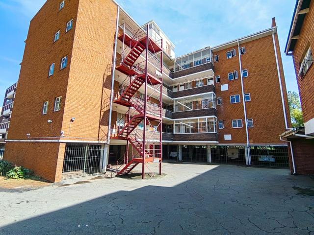 2 Bedroom Apartment in Arcadia