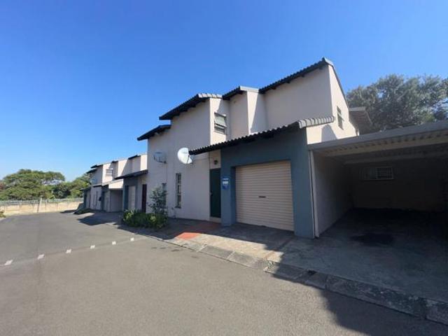 2 Bedroom Apartment in Arboretum