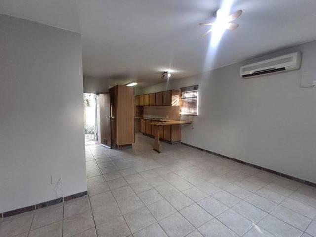 2 Bedroom Apartment in Arboretum