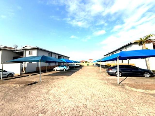 2 Bedroom Apartment in Arboretum