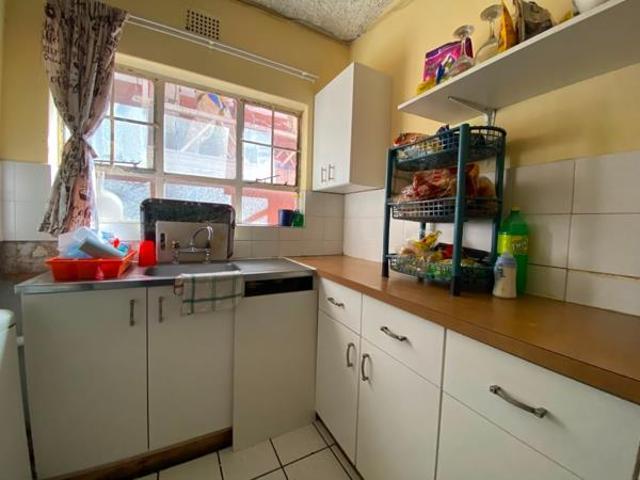 2 Bedroom Apartment in Ashley