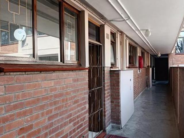 2 Bedroom Apartment in Ashley
