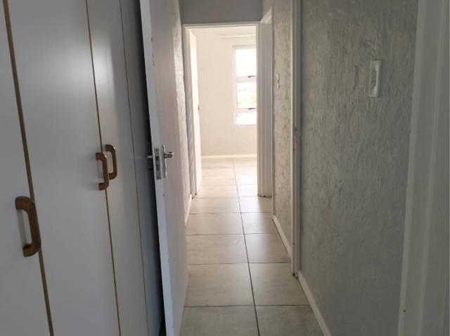 2 Bedroom Apartment in Aston Bay