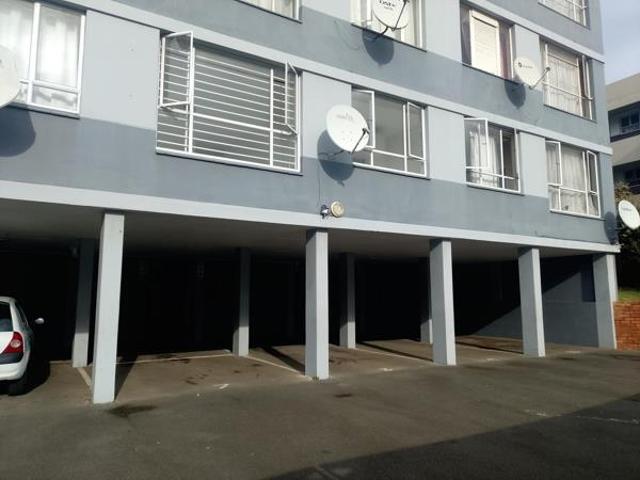 2 Bedroom Apartment in Bulwer