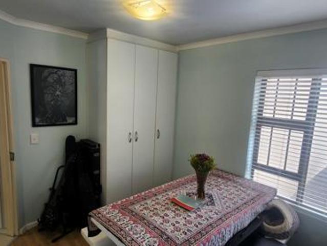 2 Bedroom Apartment in Burgundy Estate