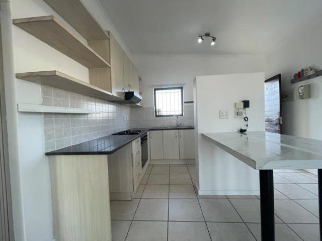 2 Bedroom Apartment in Burgundy Estate