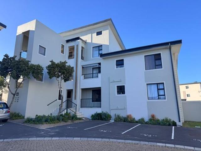 2 Bedroom Apartment in Burgundy Estate