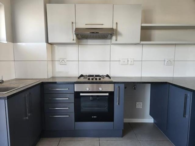 2 Bedroom Apartment in Burgundy Estate