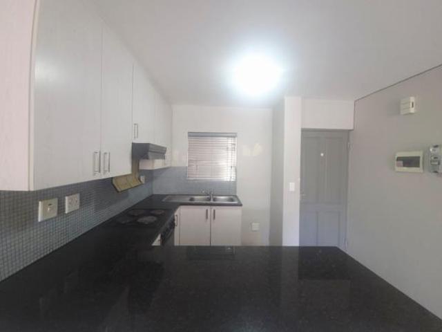 2 Bedroom Apartment in Burgundy Estate