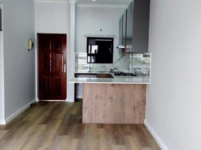 2 Bedroom Apartment in Burgundy Estate