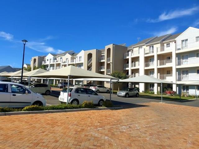 2 Bedroom Apartment in Burgundy Estate
