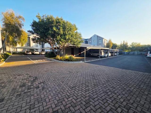 2 Bedroom Apartment in Burgundy Estate