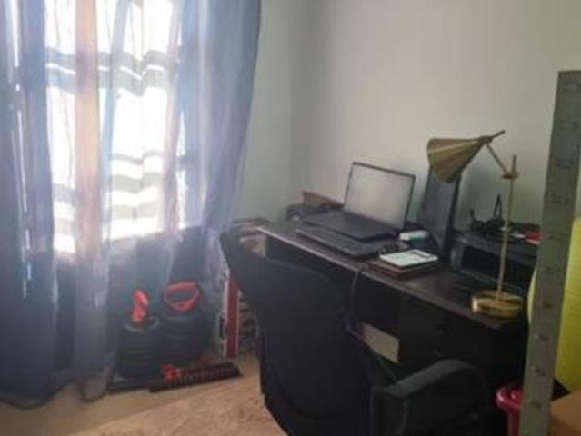 2 Bedroom Apartment in Burgundy Estate