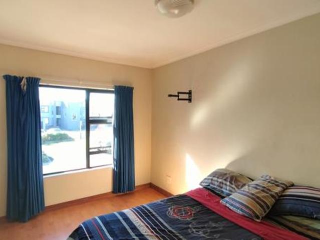 2 Bedroom Apartment in Burgundy Estate